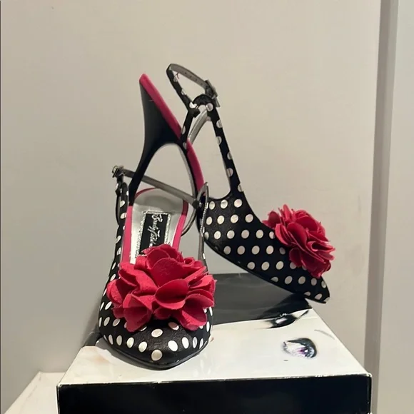 Beverly Feldman Women's Black and White Polka Dot Heels with Red Floral Accent - Picture 2 of 5